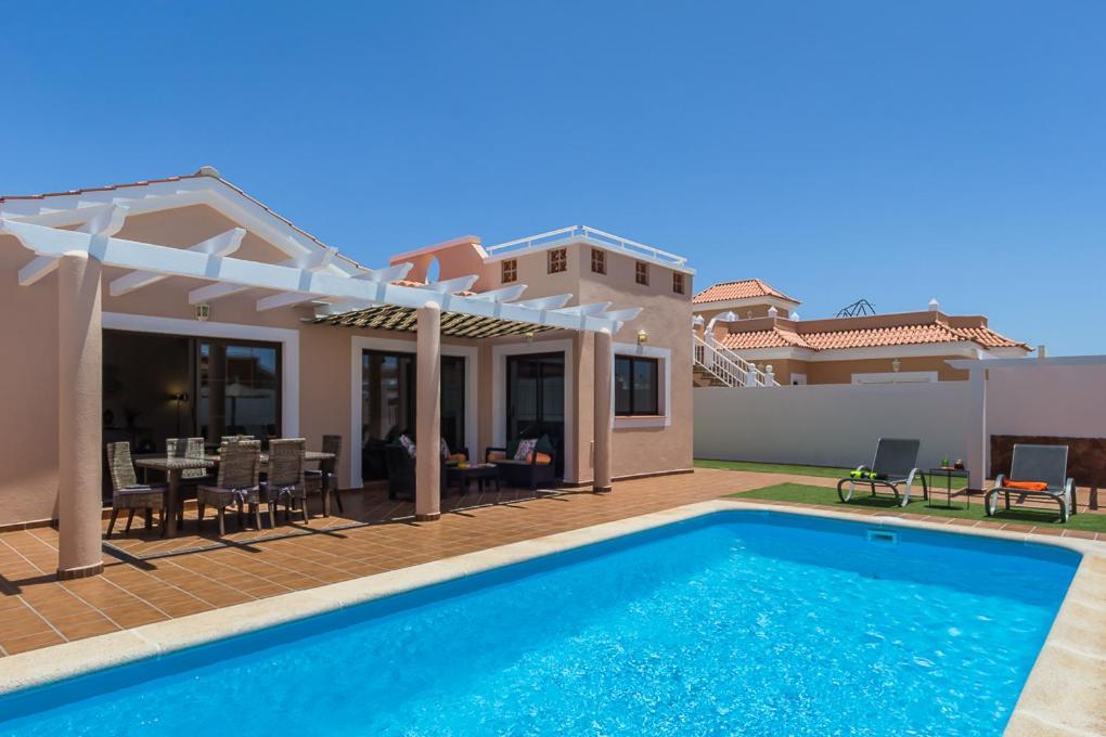 קוסטה דה אנטיגואה Villa With Private Pool, Near Beach And Golf Caleta De Fuste- Villa Charlotte מראה חיצוני תמונה