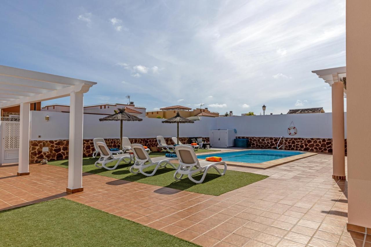 קוסטה דה אנטיגואה Villa With Private Pool, Near Beach And Golf Caleta De Fuste- Villa Charlotte מראה חיצוני תמונה
